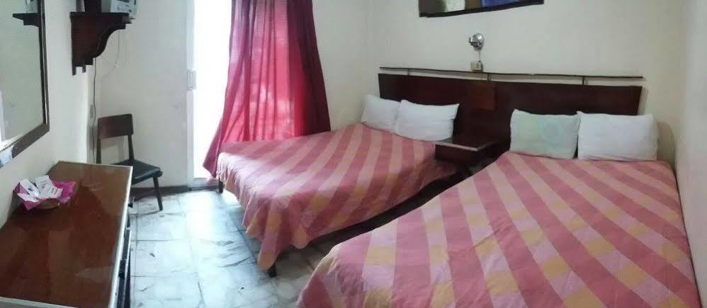 Hotel Colon De ซากาเตกัส ภายนอก รูปภาพ