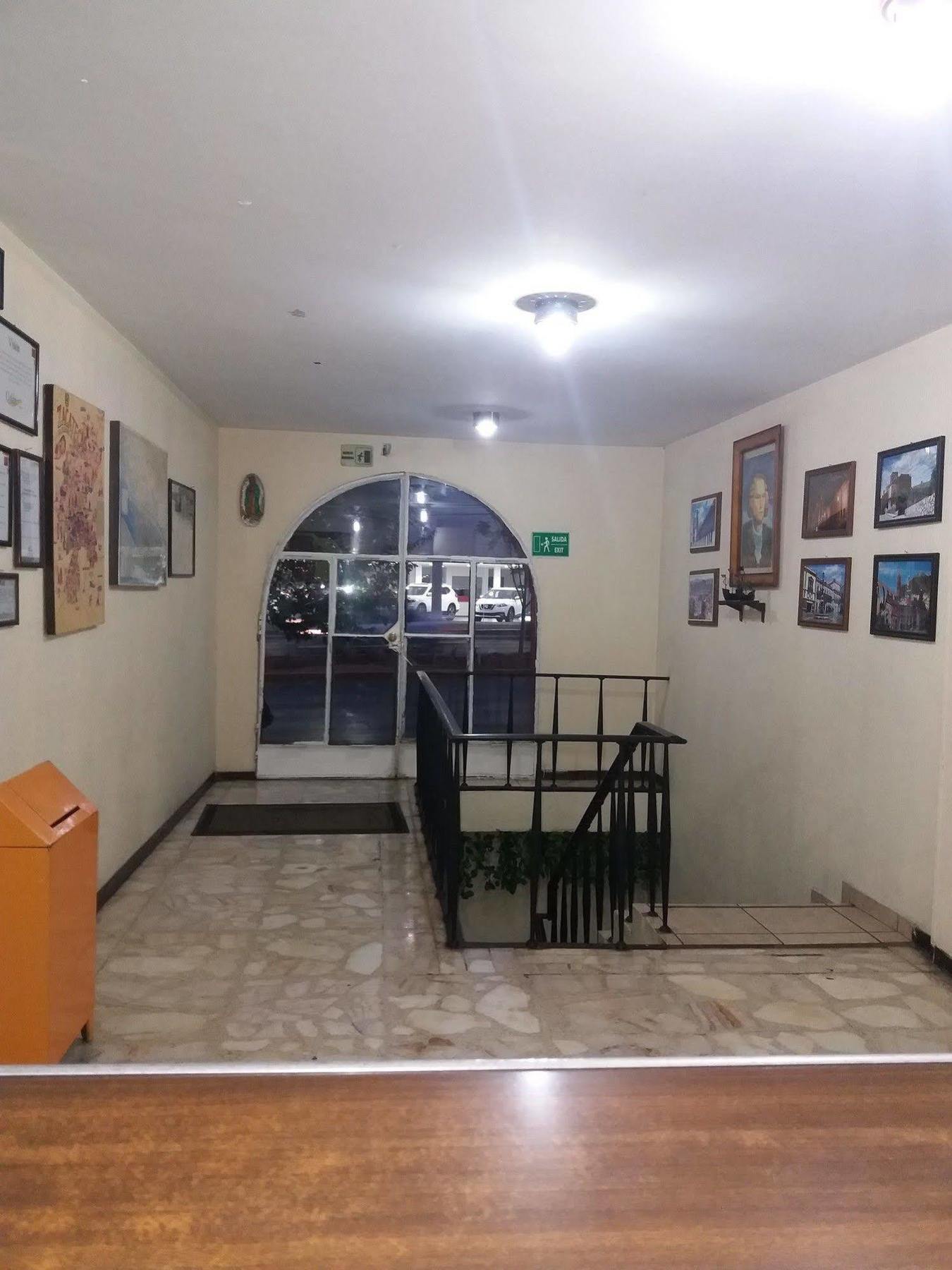 Hotel Colon De ซากาเตกัส ภายนอก รูปภาพ